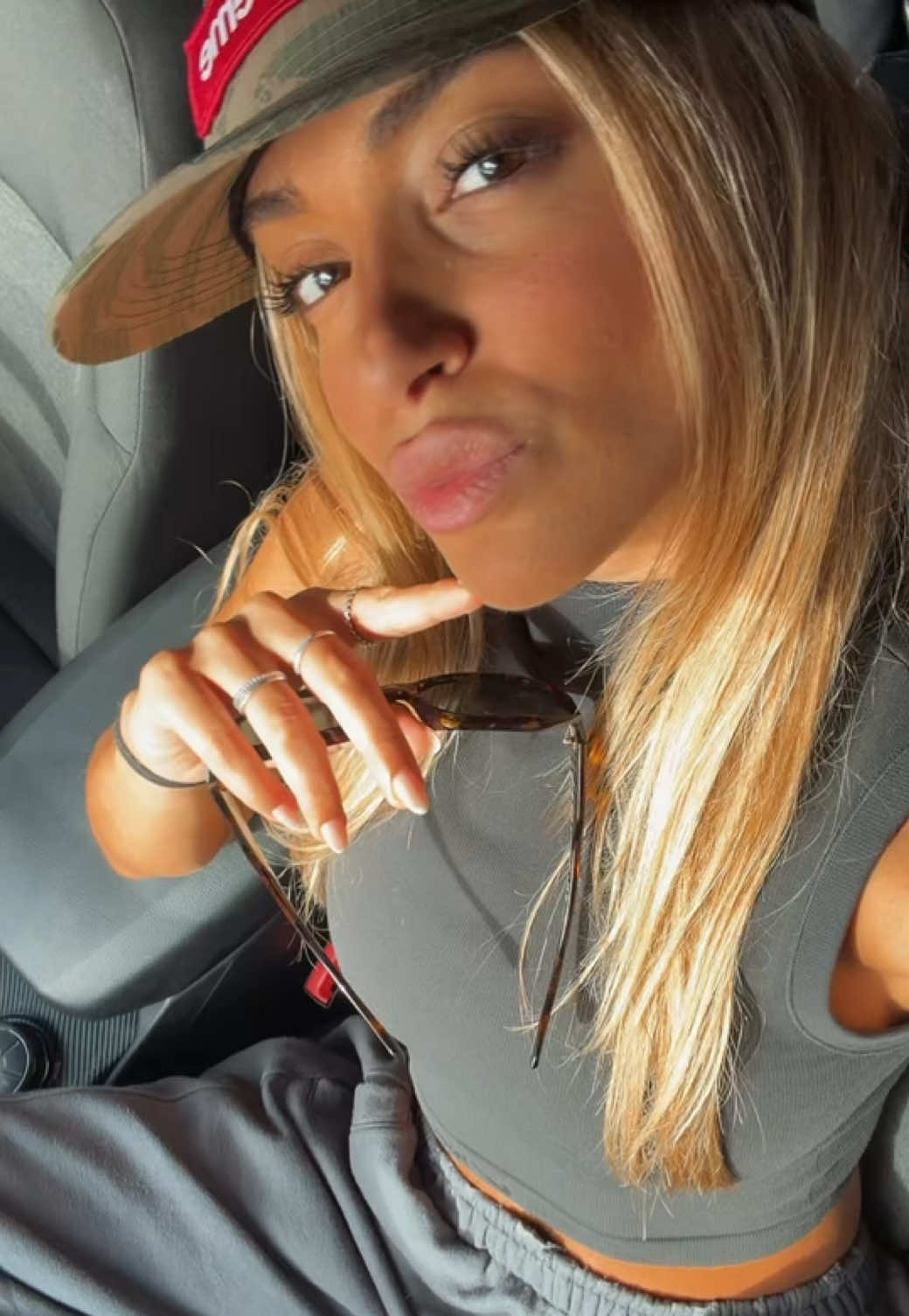 @Delfina 🦋