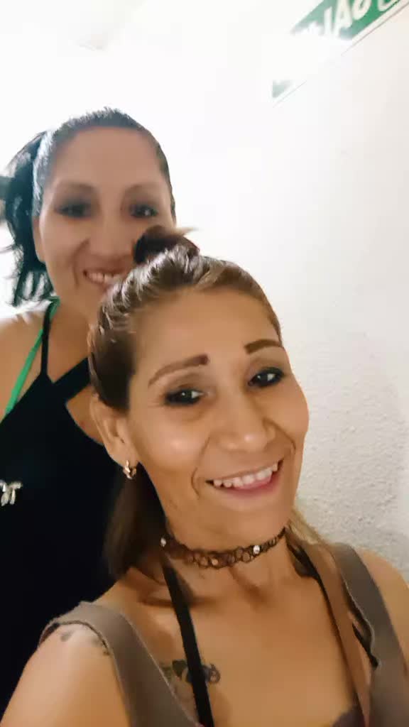 @nomi_molina