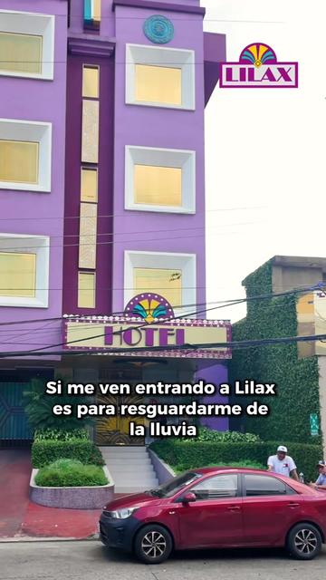 @LilaxyRoxy