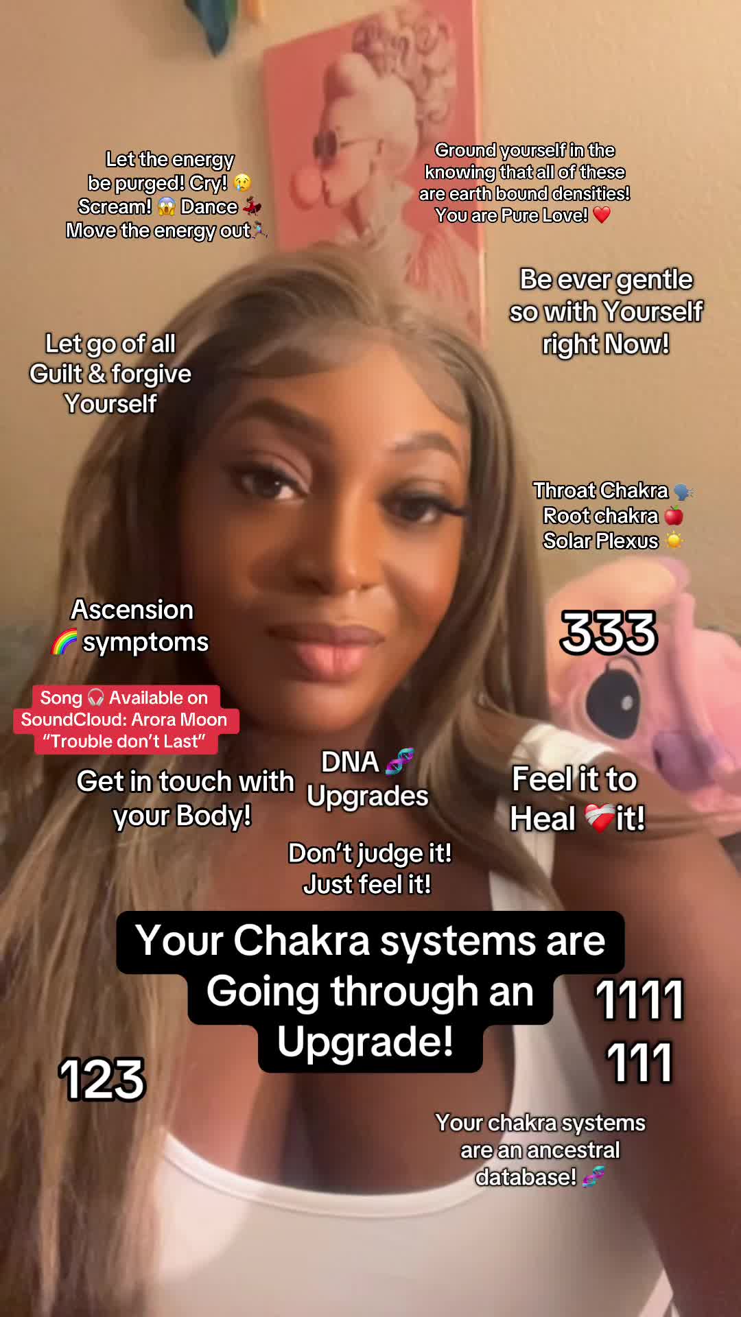 @aroramoonmonroe