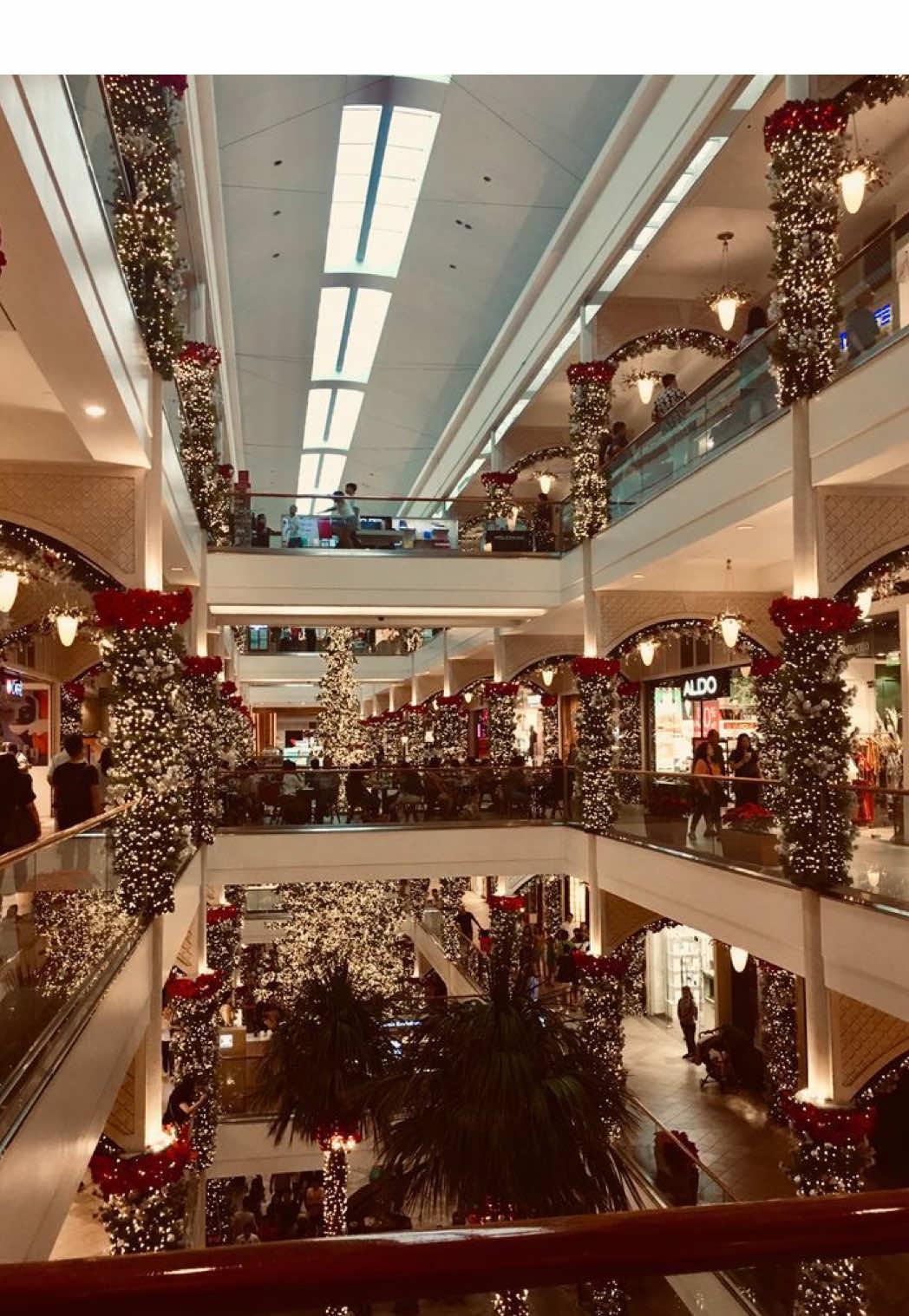 @santas.side.hustle