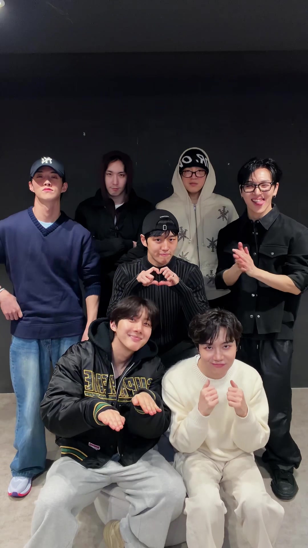 @PENTAGON•펜타곤