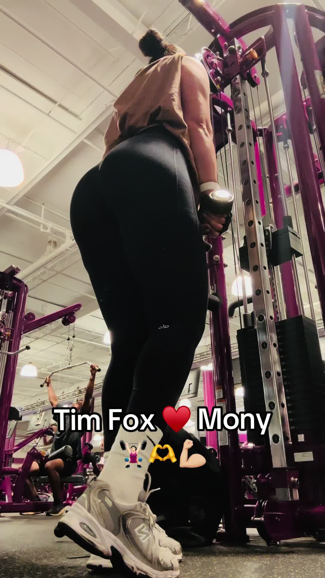 @monyqm7