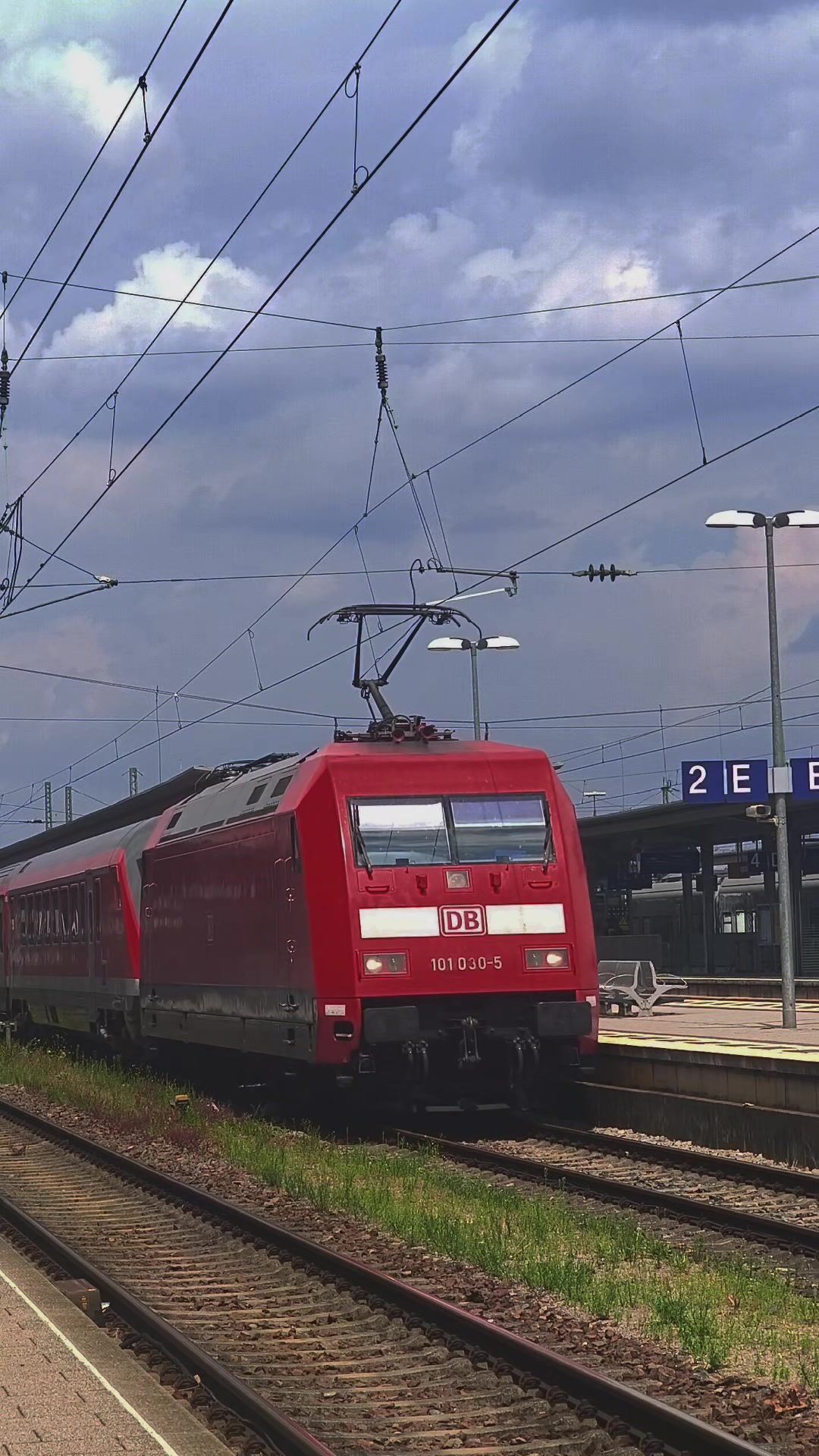 @trains by Marc ๐ฉ๐ชโจ