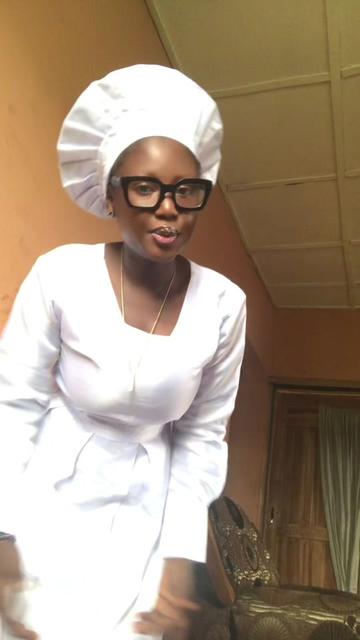 @AYOOLA 🤭💕🍒