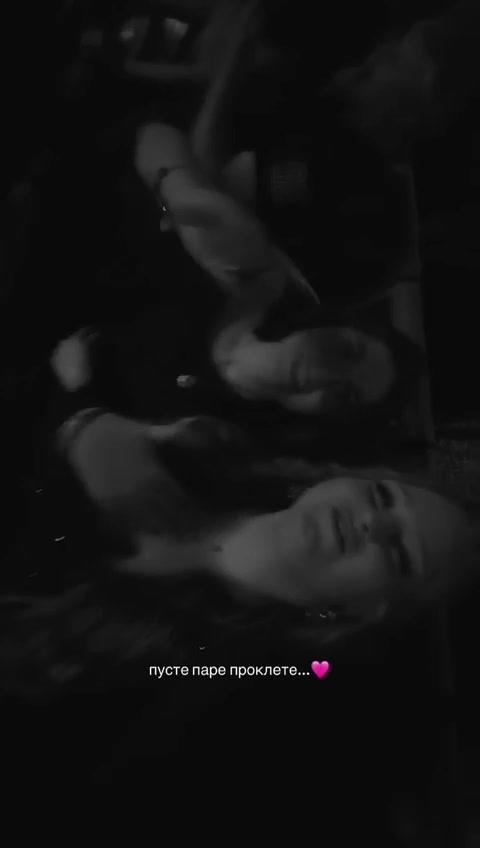 @Милица🎀