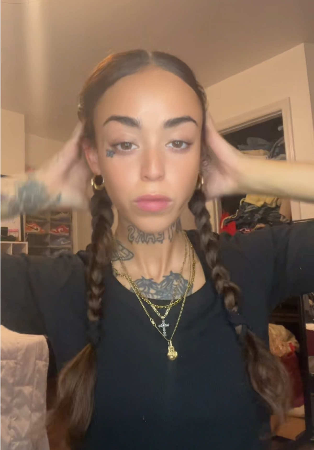 @tanyaanelese