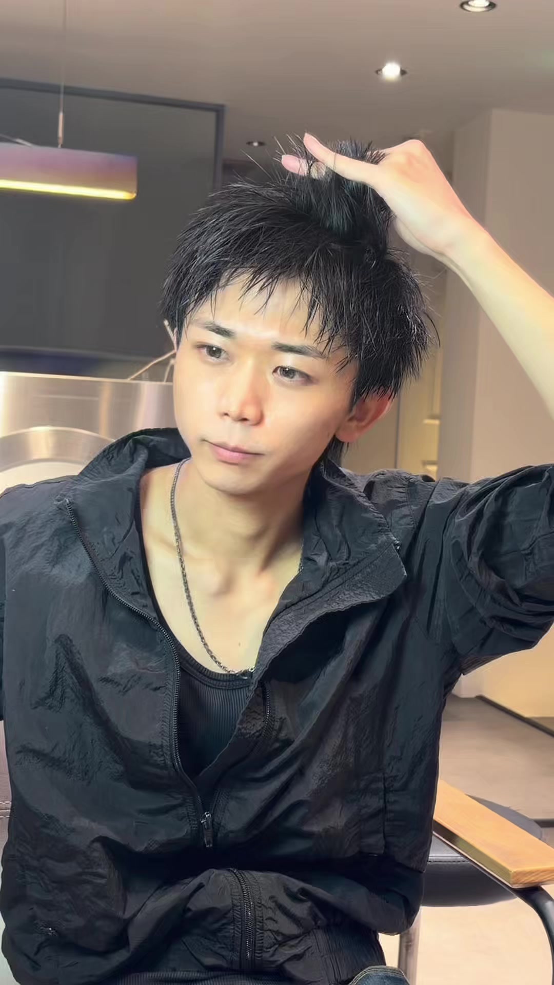 @シュンスケ