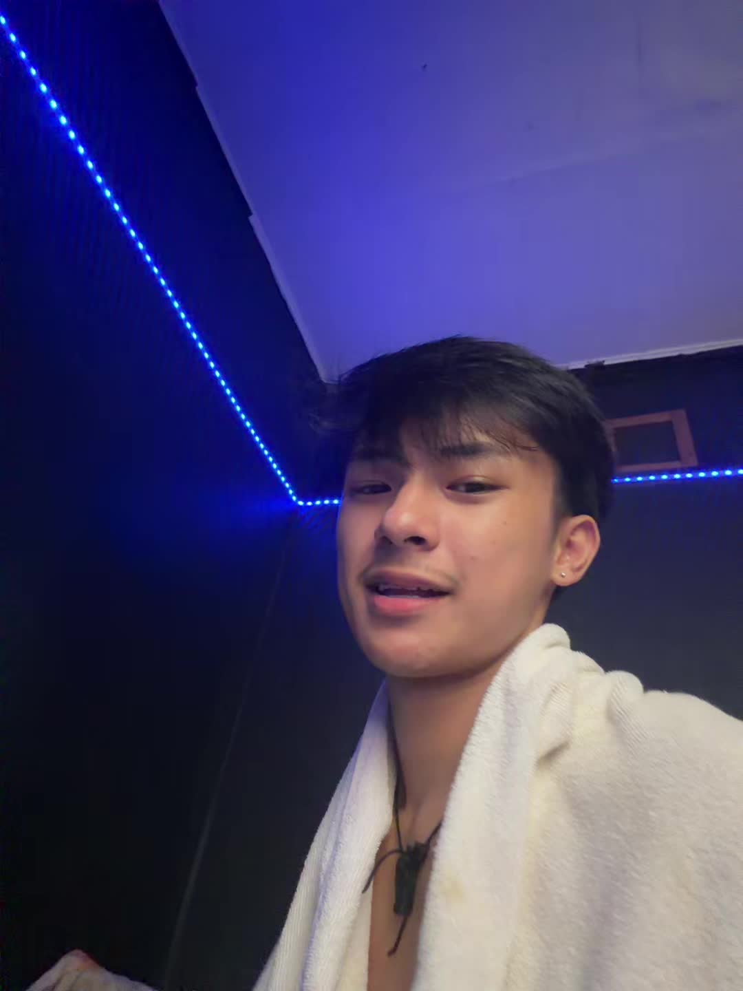 @qwertyseanly3