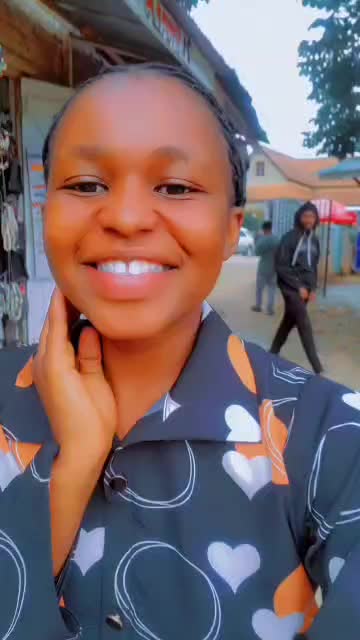 @🌸MA NGOJEAA😂😂