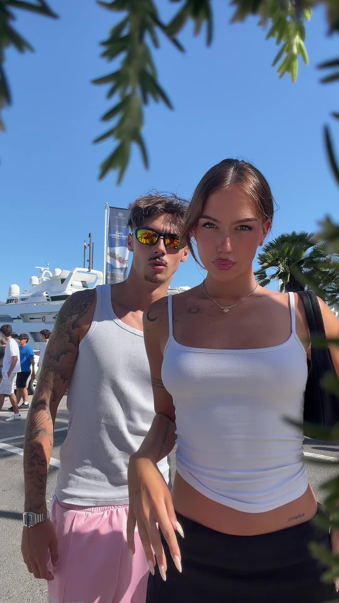 @Xéla