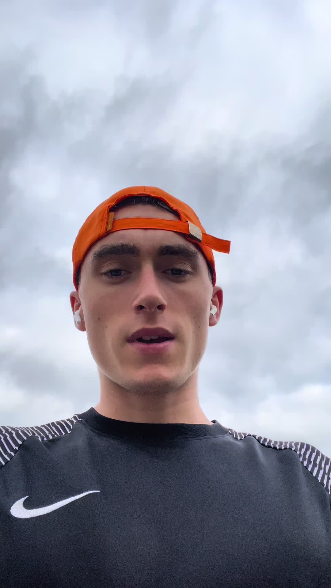 @M