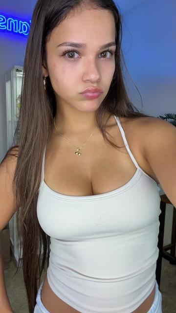 @daisybecker07