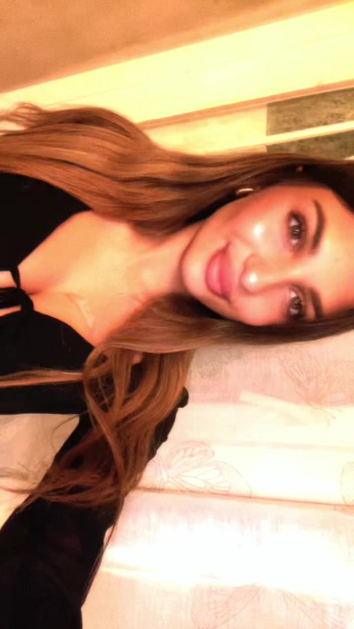 @𝑠𝑎𝑏𝑟𝑖𝑛𝑎👸🏽
