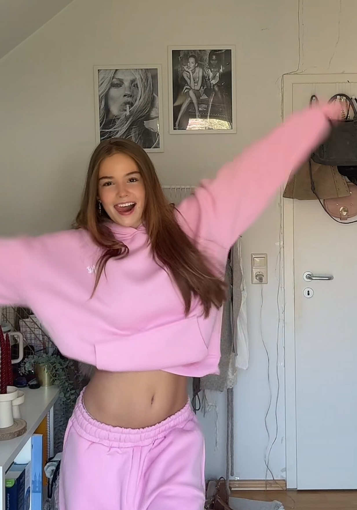 @elizia