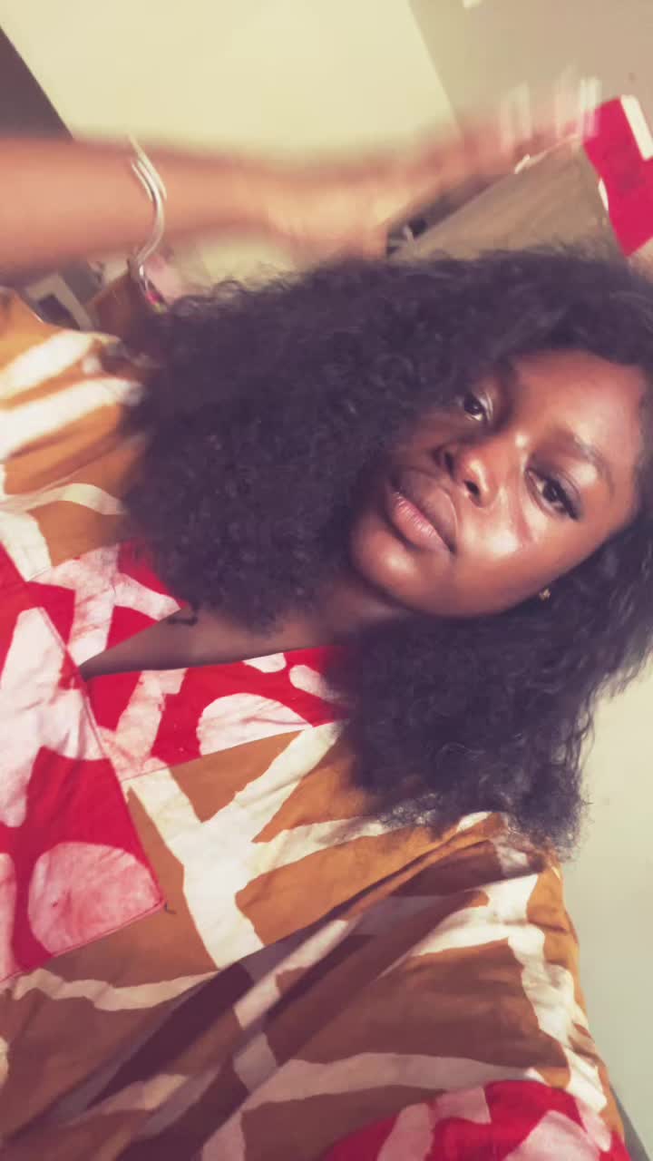 @𝑀𝒶𝓃𝓃𝒾𝑒
