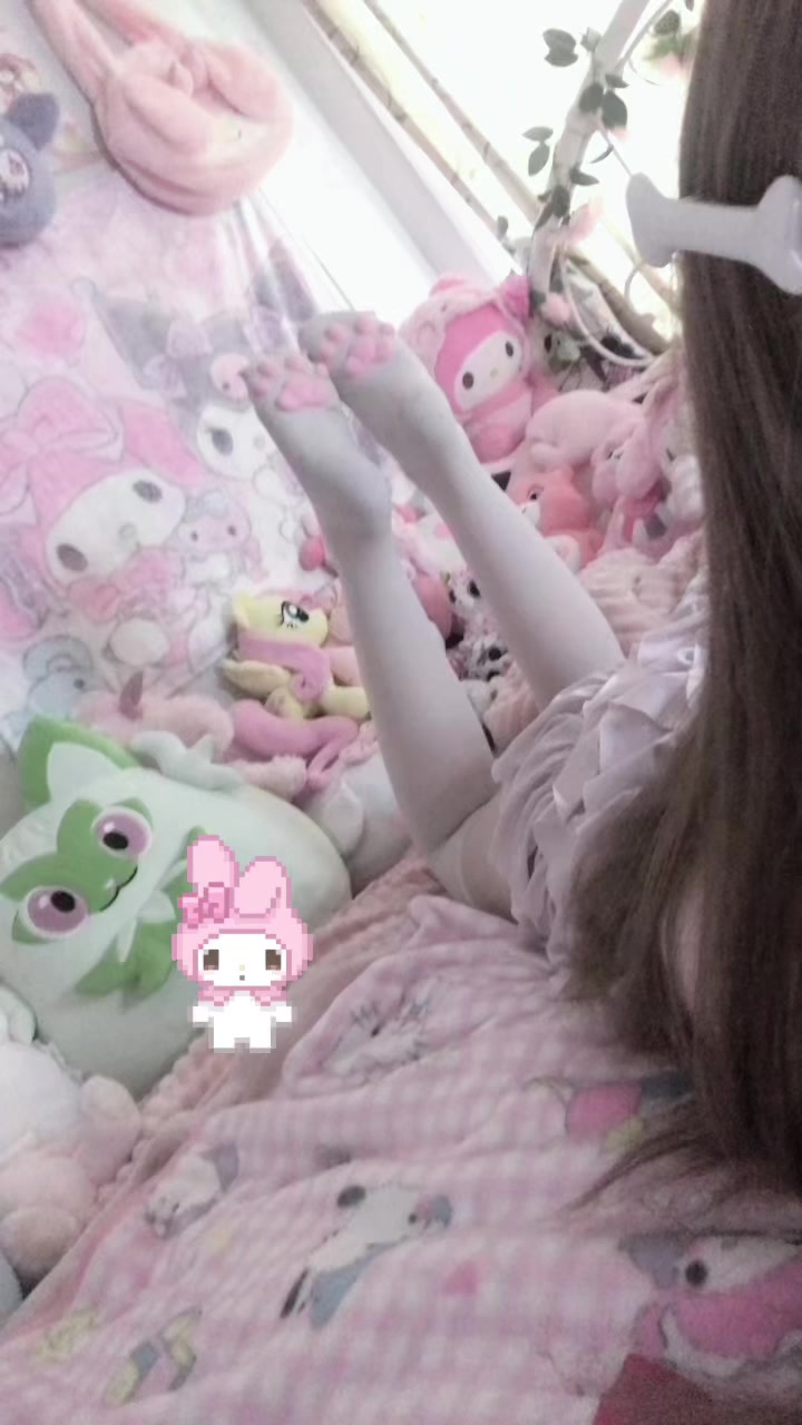 @꒰ maddi .ᐟ 🎀🤍