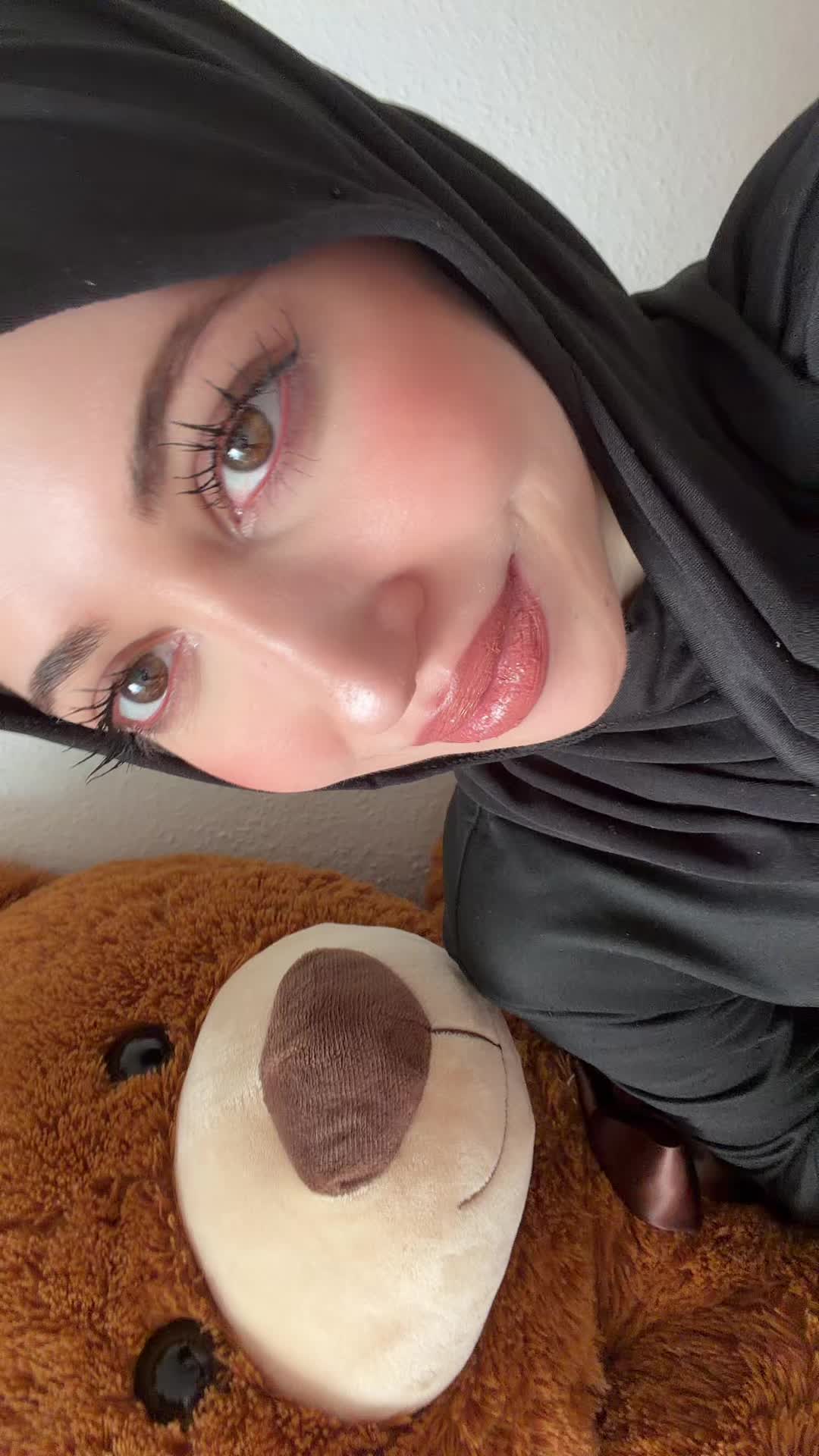 @لين