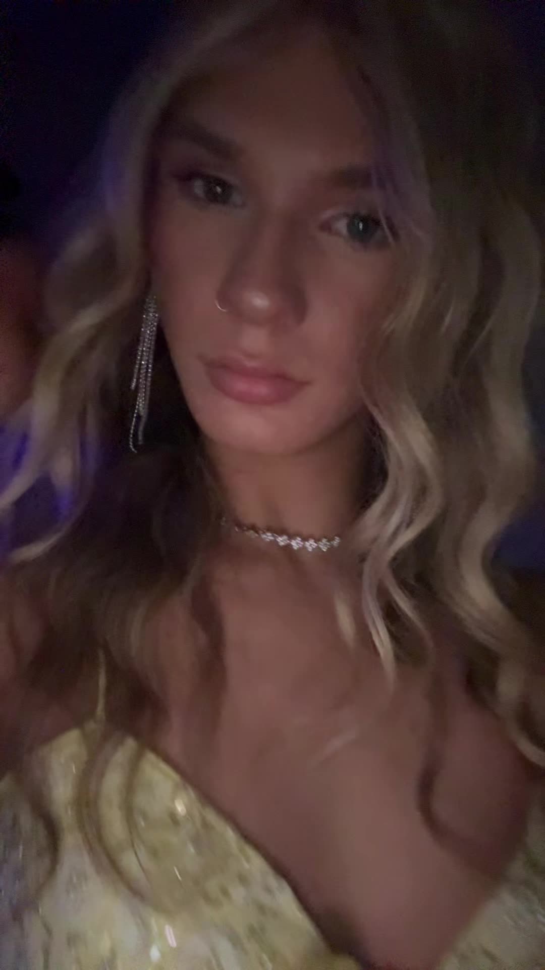 @✨𝓑𝓵𝓸𝓷𝓭𝓲𝓮✨