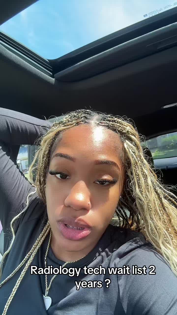 @Icedbyniya._