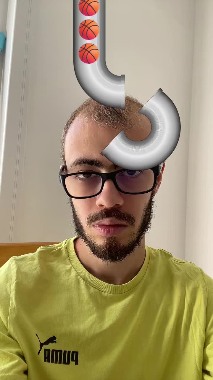 @eliottlaquenn