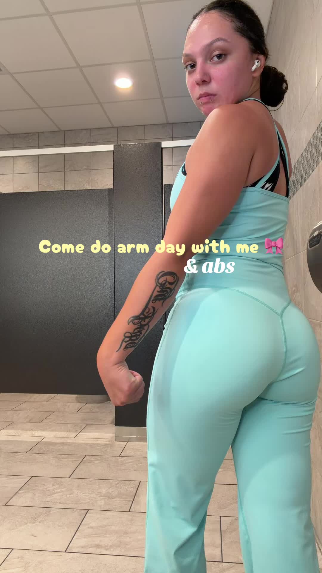 @y2k4y_