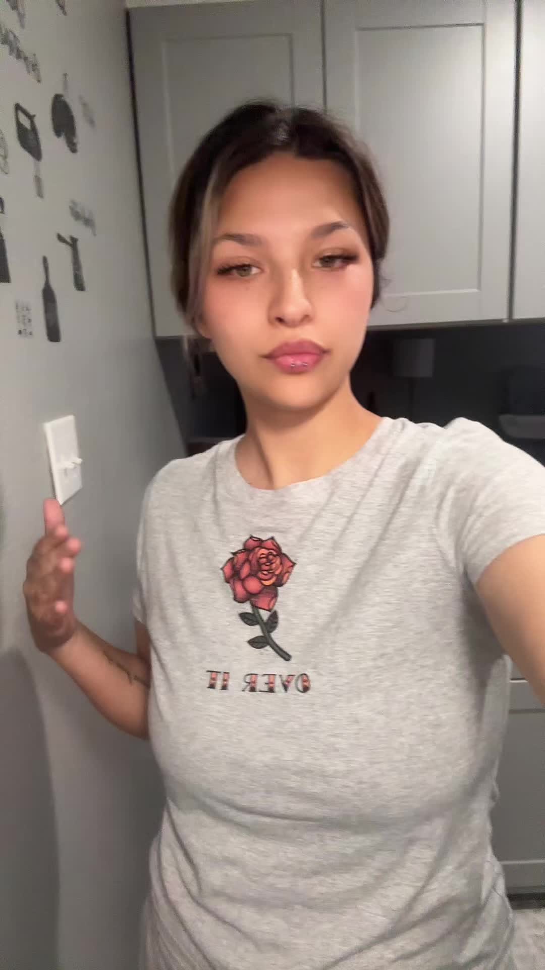 @Mama_Alexis/SAHM