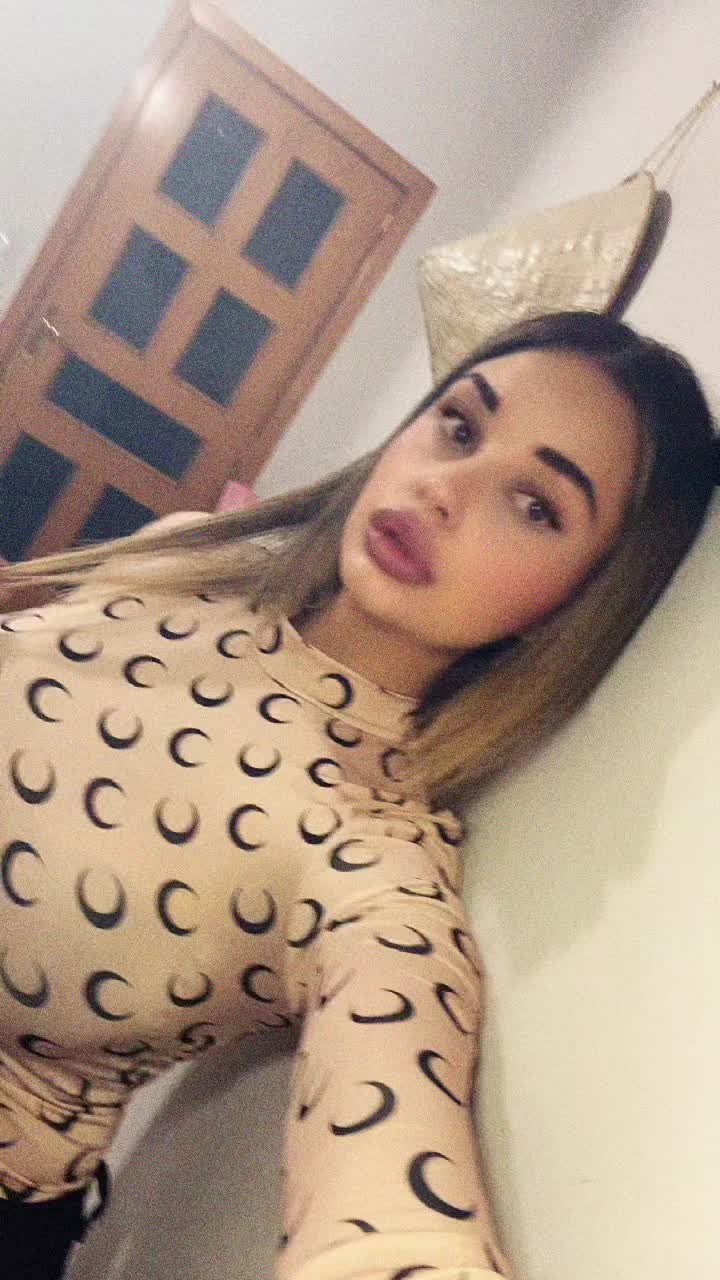 @Aeffe98