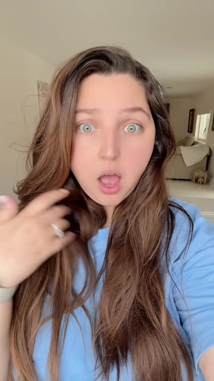 @Jesenia