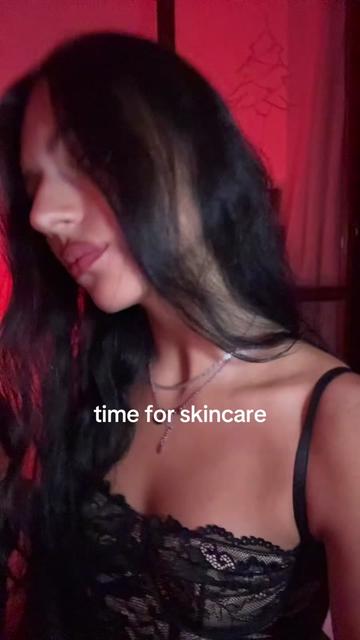 @Olga Saponari