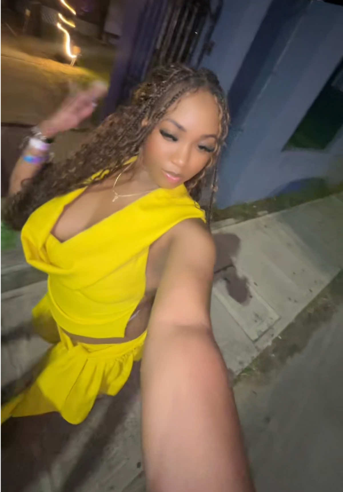 @T💕