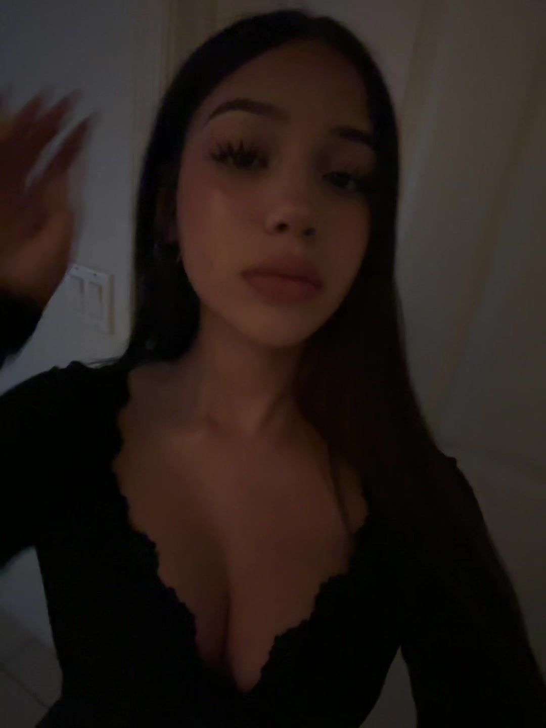 @. 𝒿𝑜𝒸𝑒𝓁𝓎𝓃 ❦
