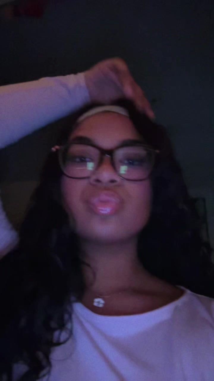 @julii 🎨