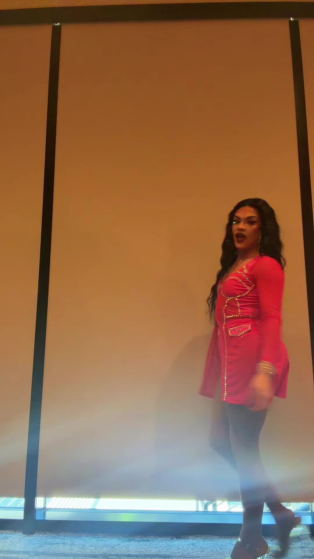 @YOUniqueDREAMdeluxxe