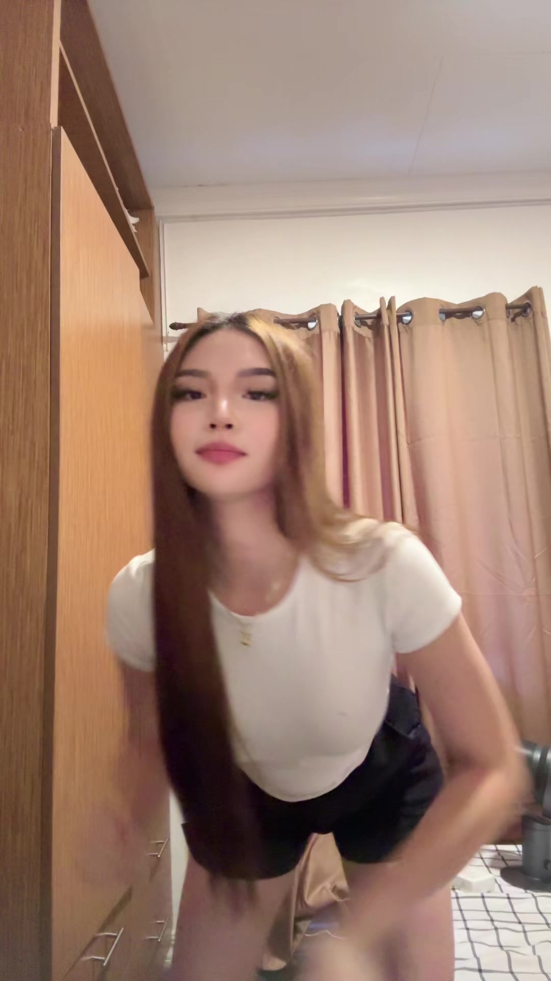 @mochi.kiss
