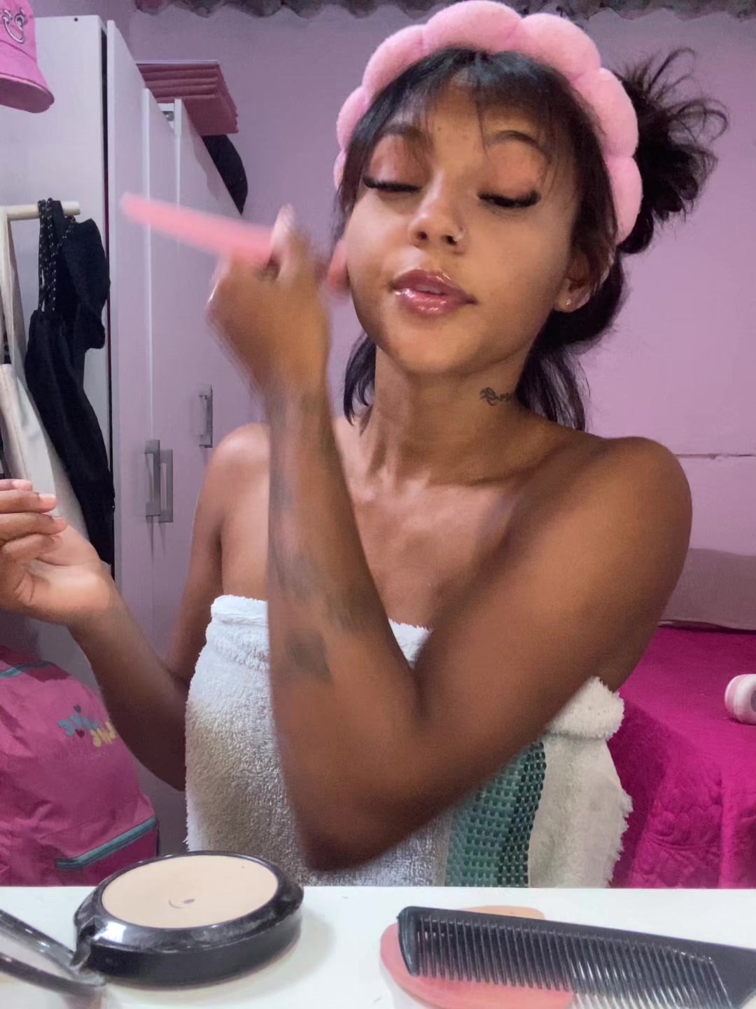 @adriely2105