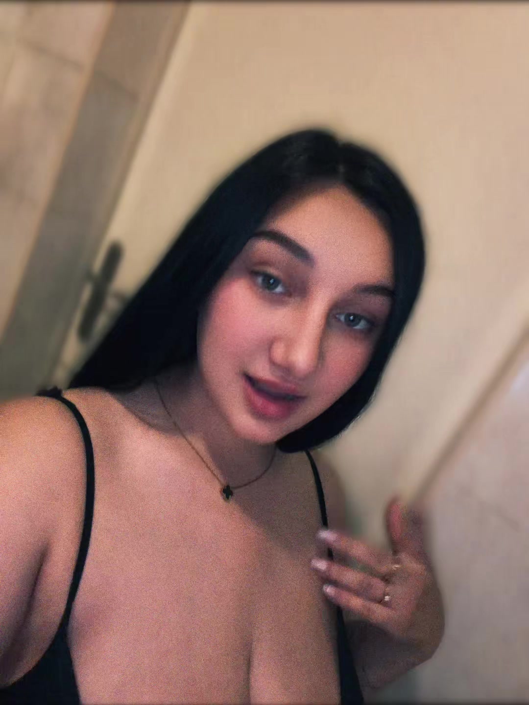 @𝓘