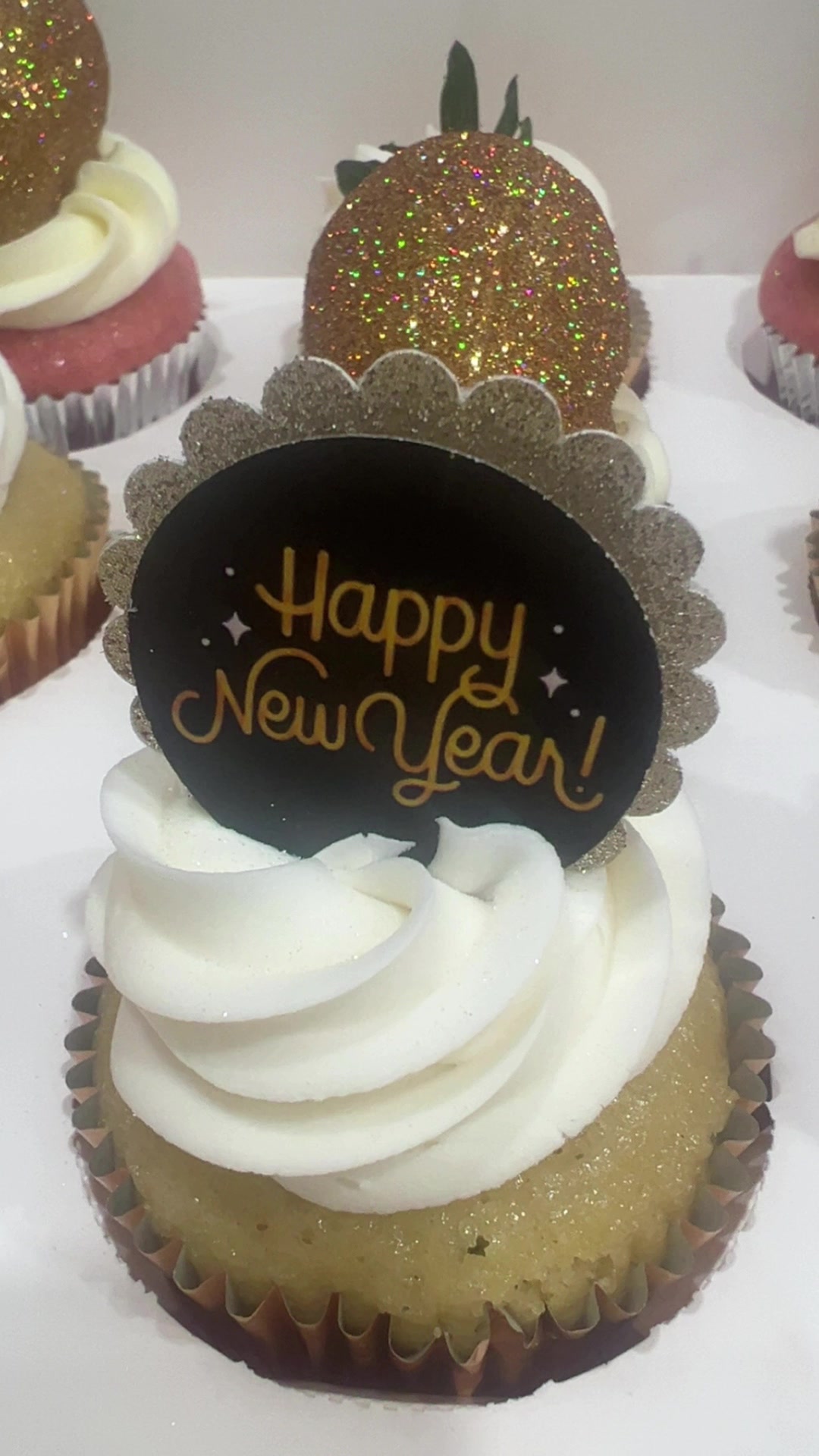 @Cupcakesbymonah