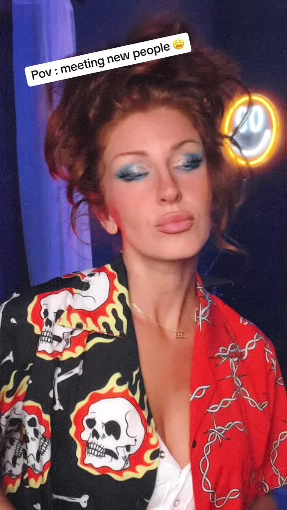 @🫠🦋That 90s Girl🦋🫠