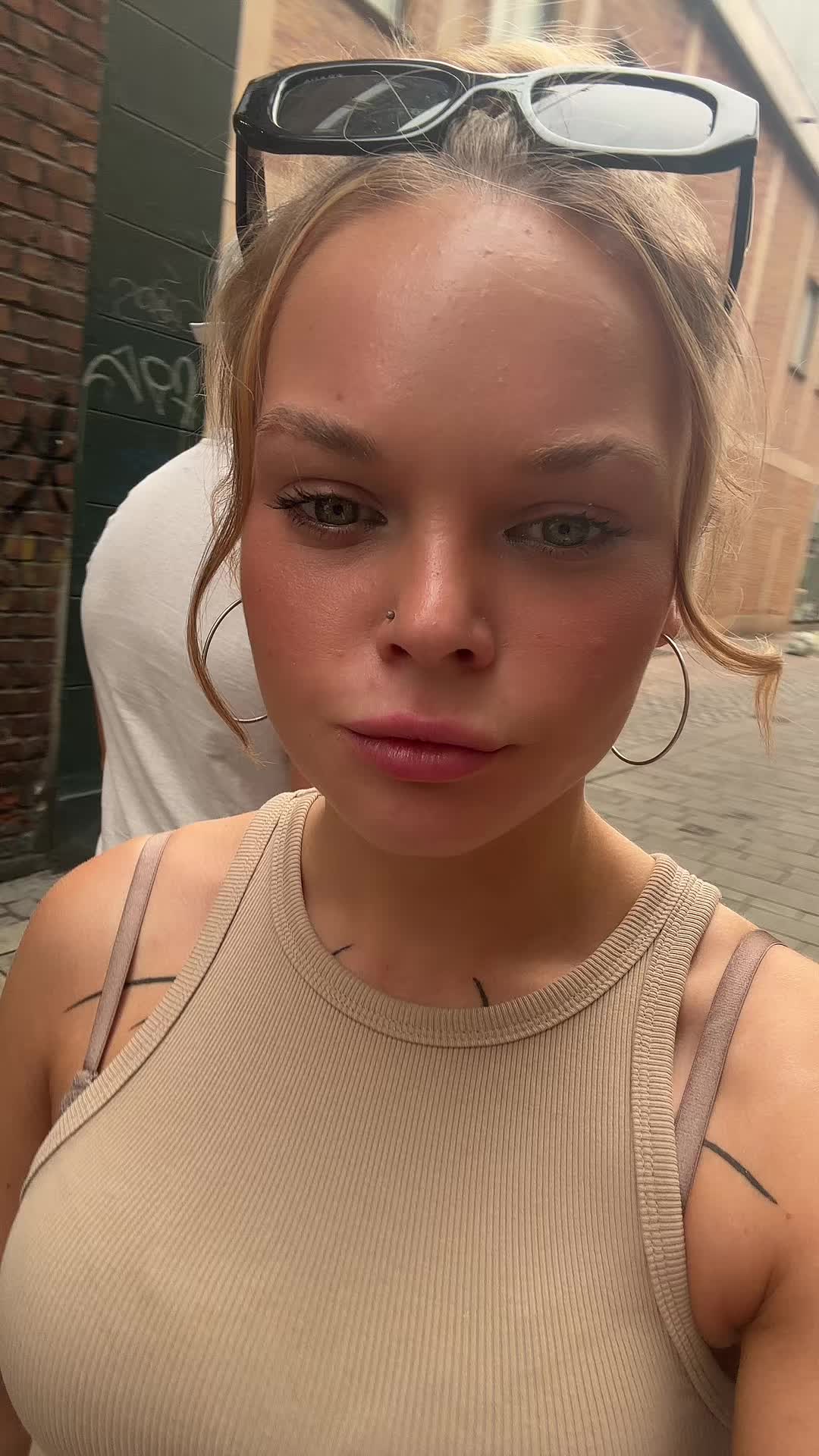 @bordermina