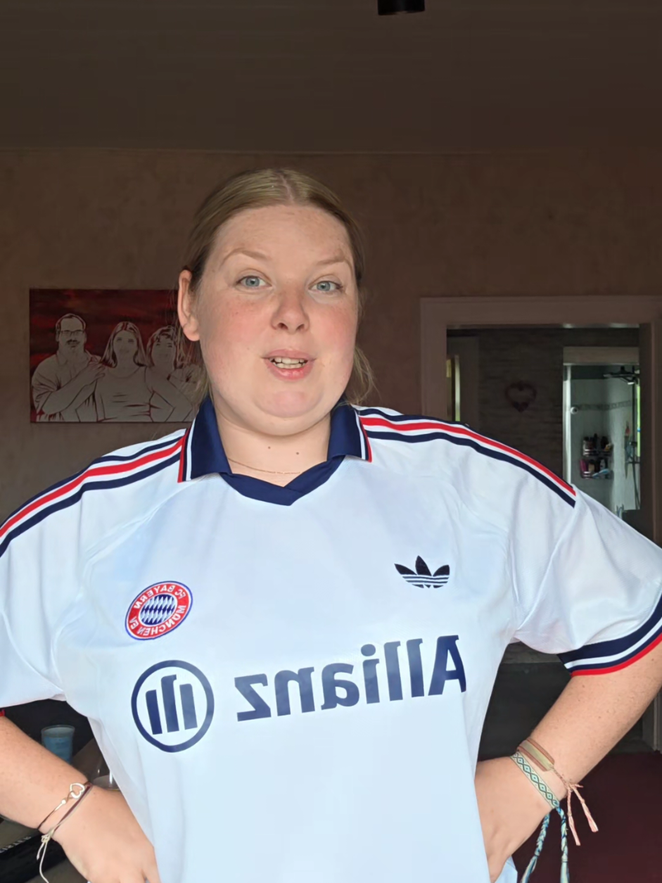 @MiaSanLele