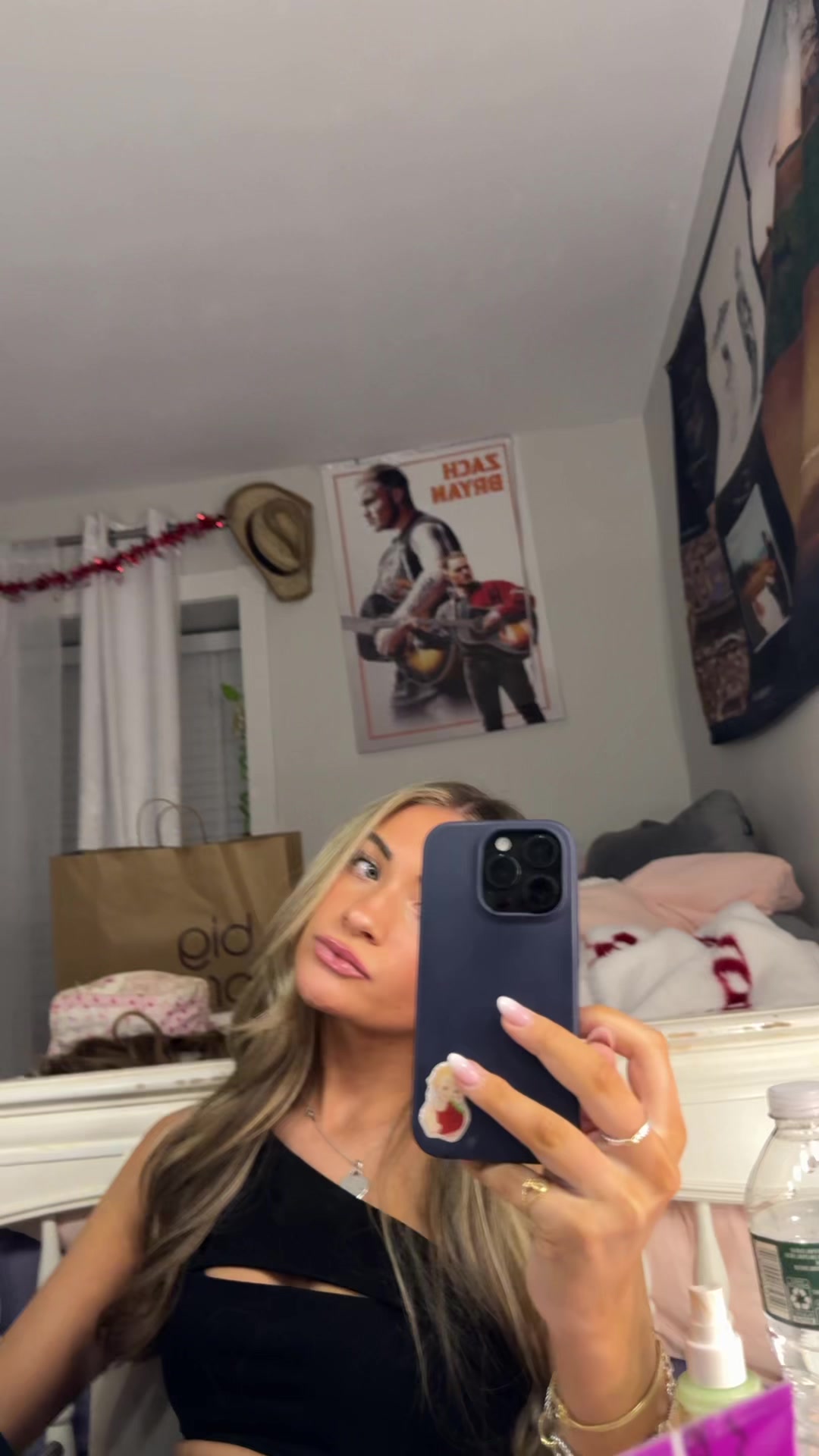 @SammyKobel