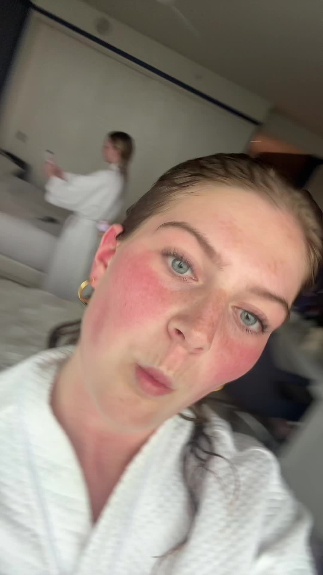 @😹