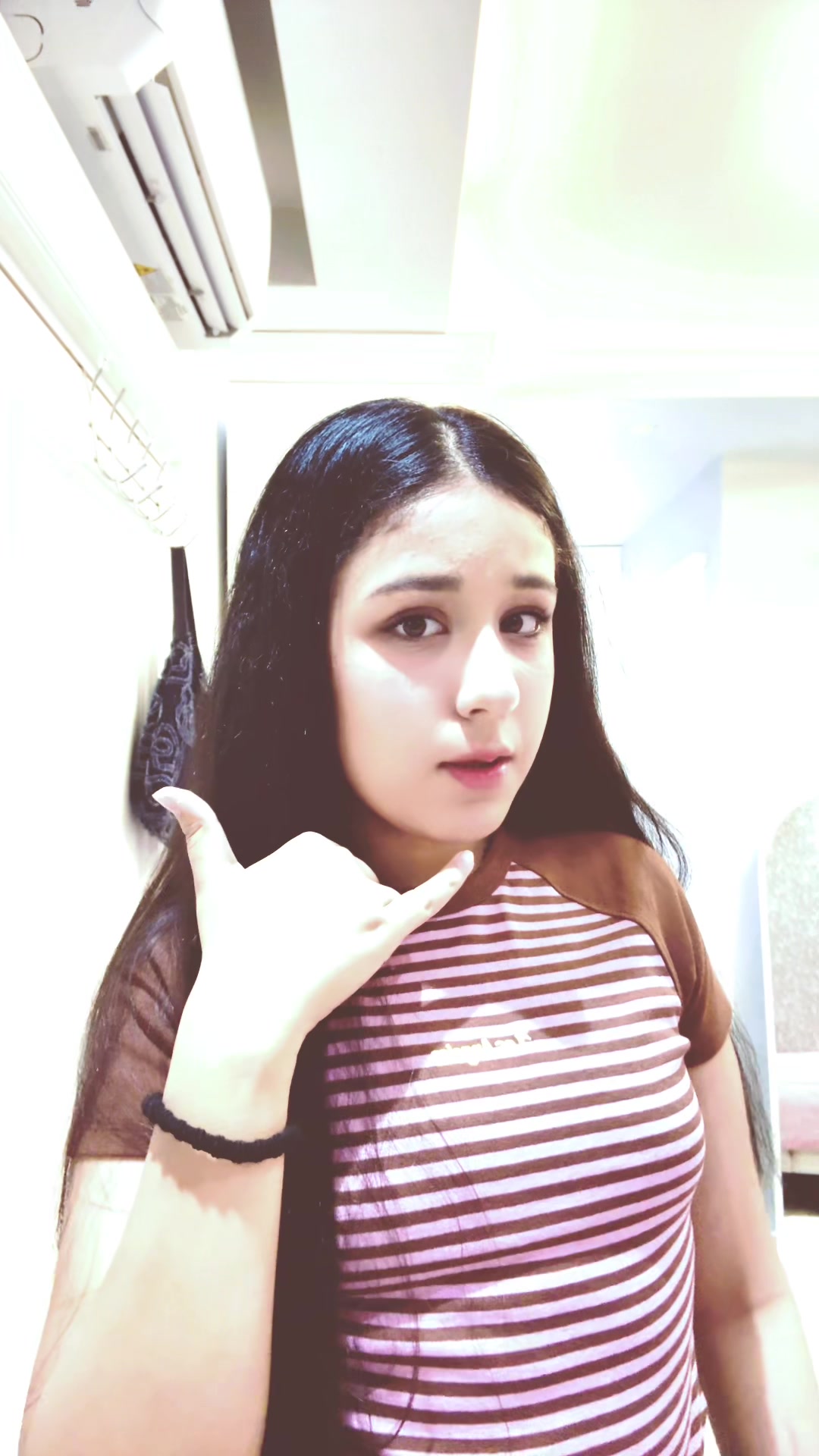 @๐ฏ๐๐๐๐