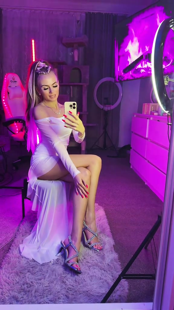 @💎🄰🄽🄶🄴🄻💎
