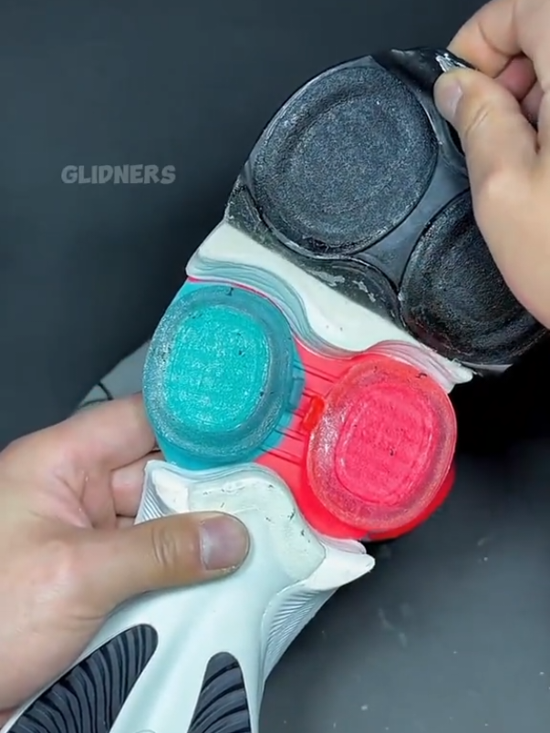 @Glidners