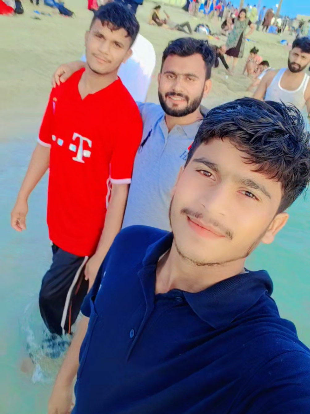@👑ᴀᴍᴇen ʙᴀLᴏᴄʜ🇧🇭
