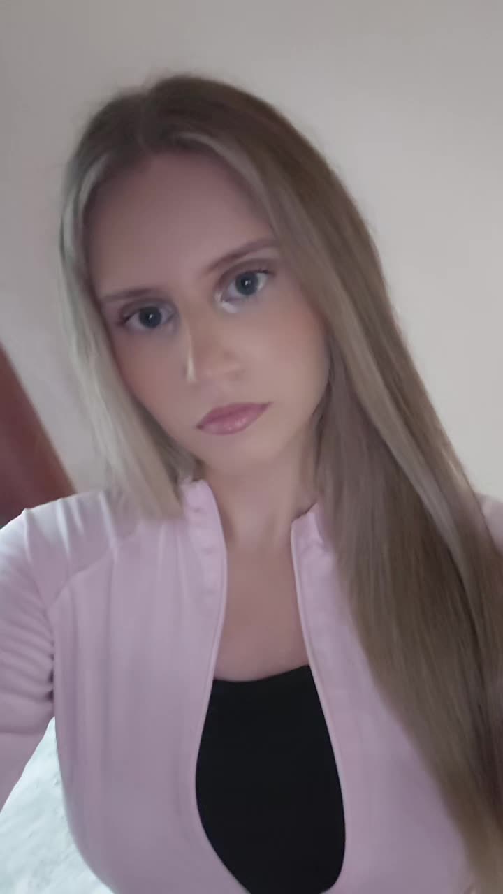 @Elisa🪷