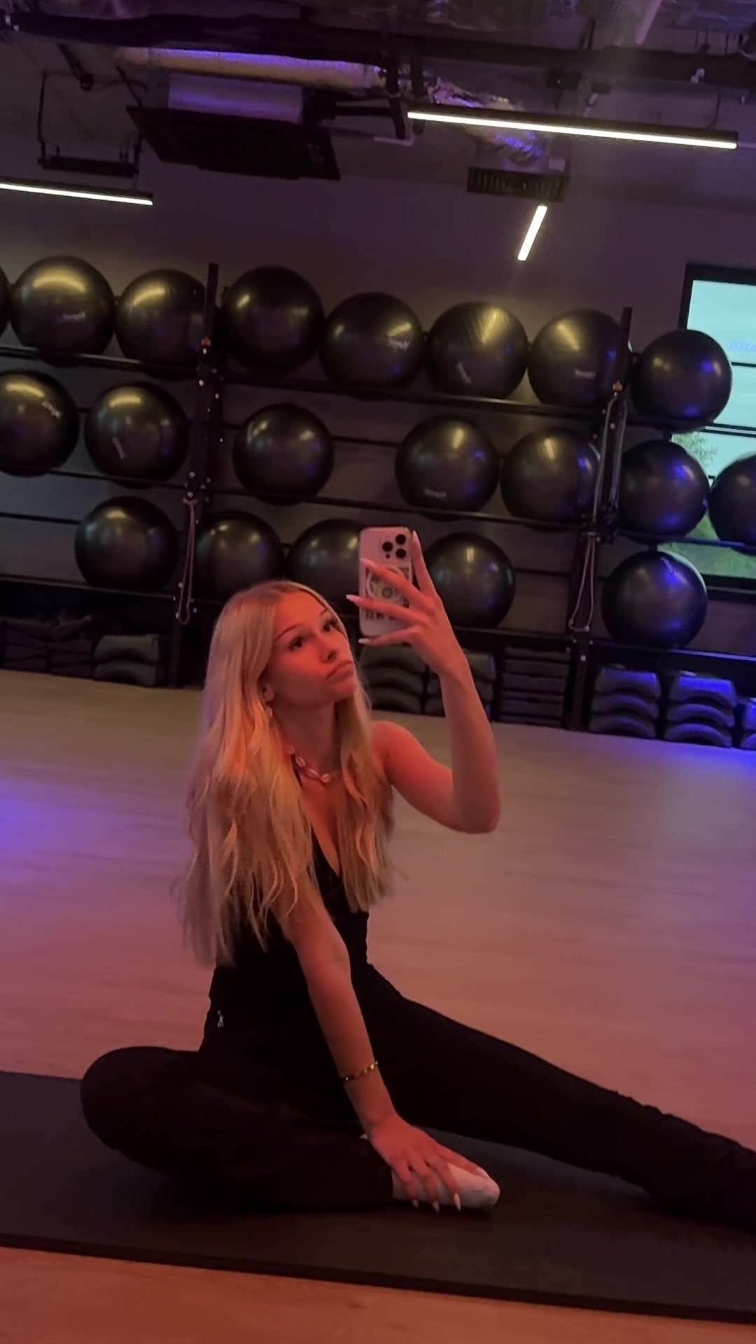 @fiolcia_