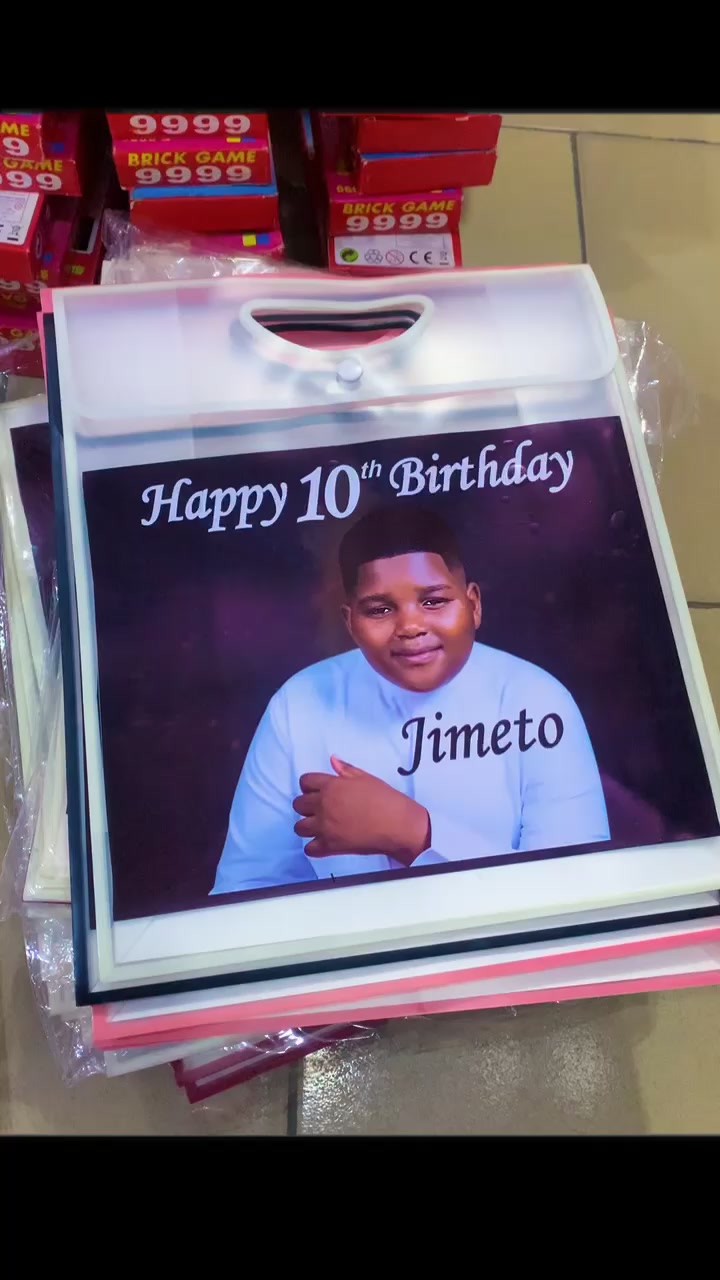 @TRIPPLE B GIFT